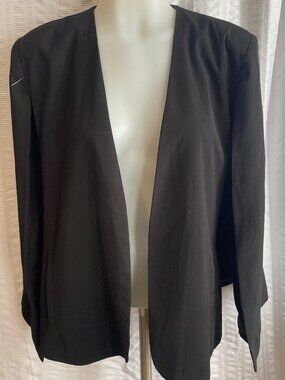 Tea & Cup Los Angeles Black Open-Front Draped Blazer